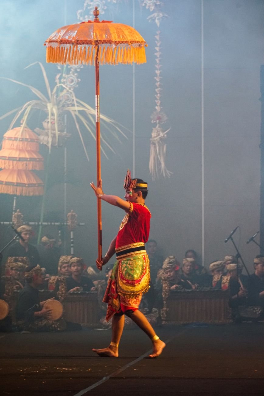traditional balinese dance performance in bali
